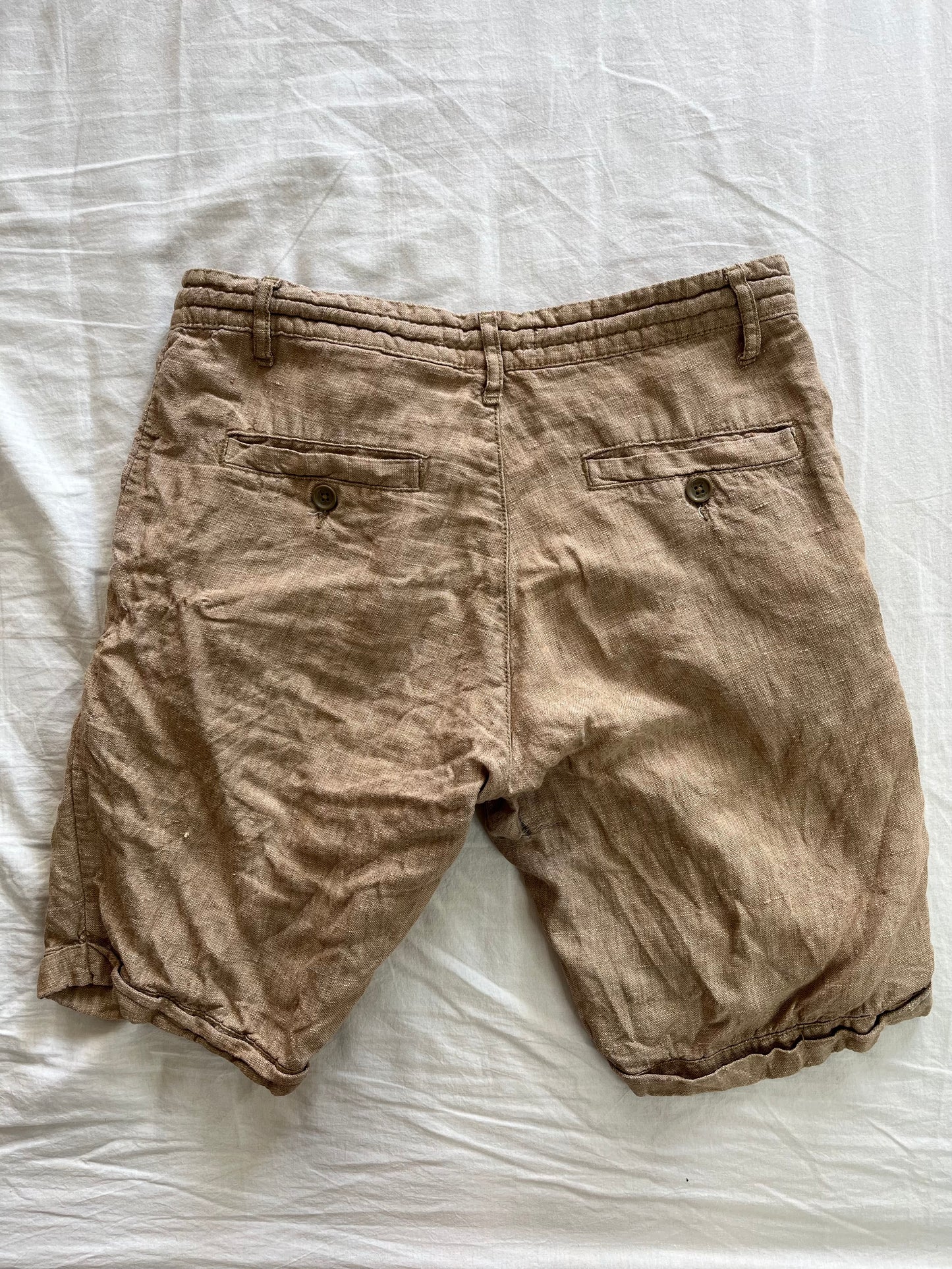 Beige Colin's shorts