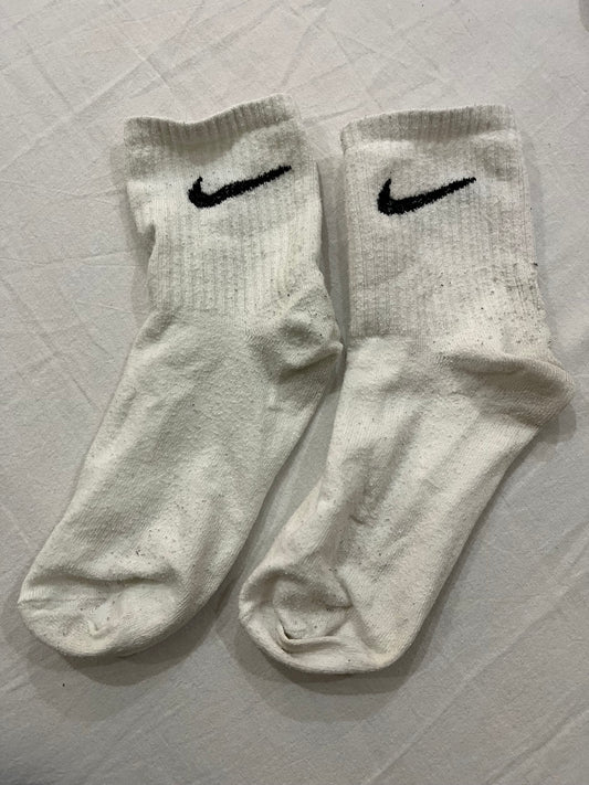 White Nike crew socks