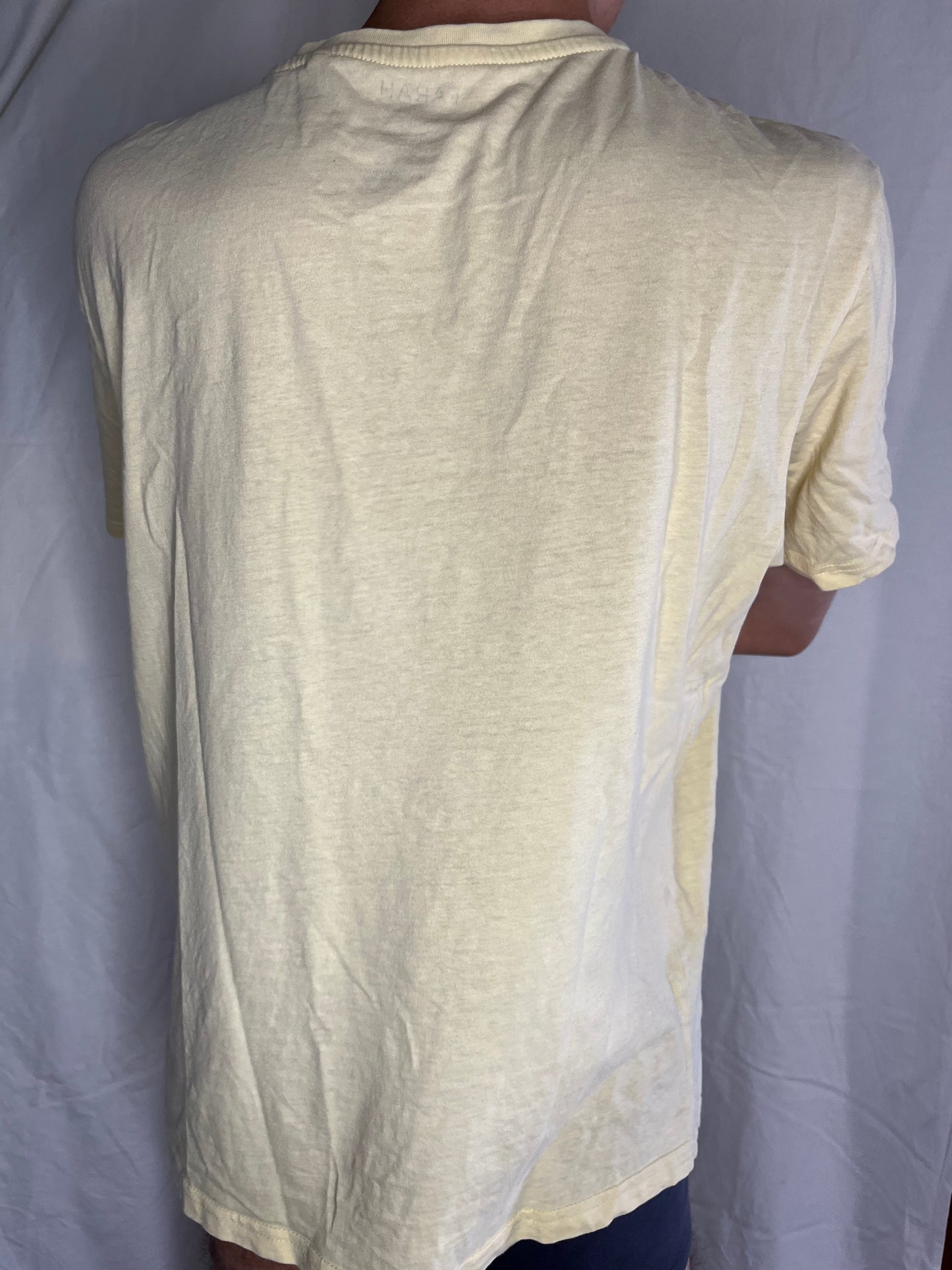 Light-yellow Farah T-shirt