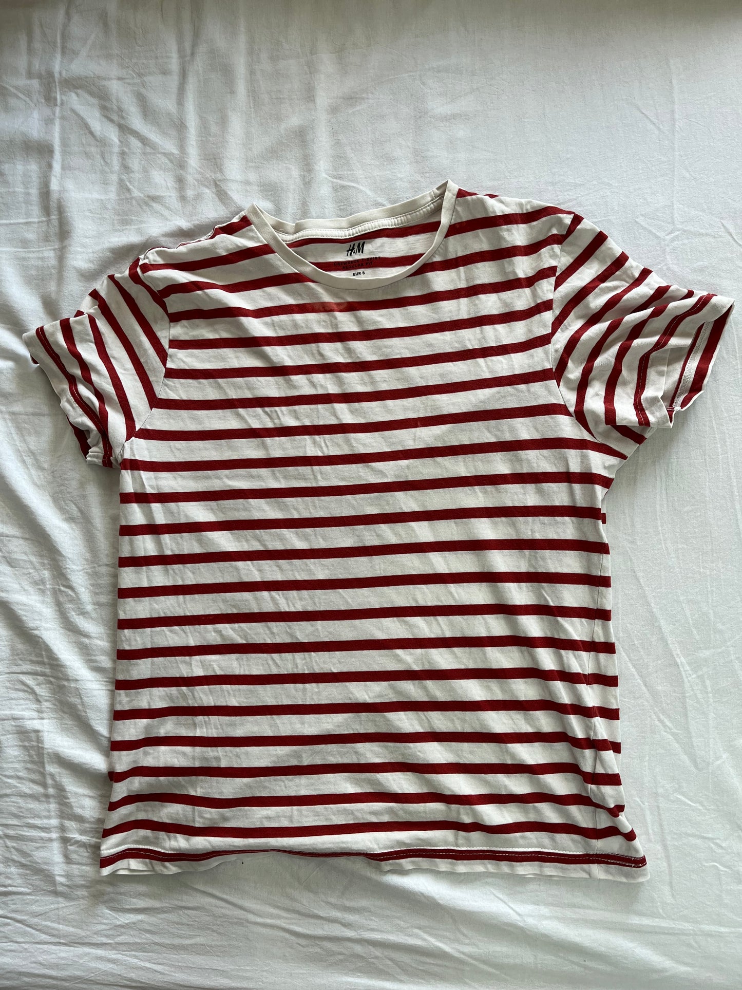 White red-striped H&M T-shirt