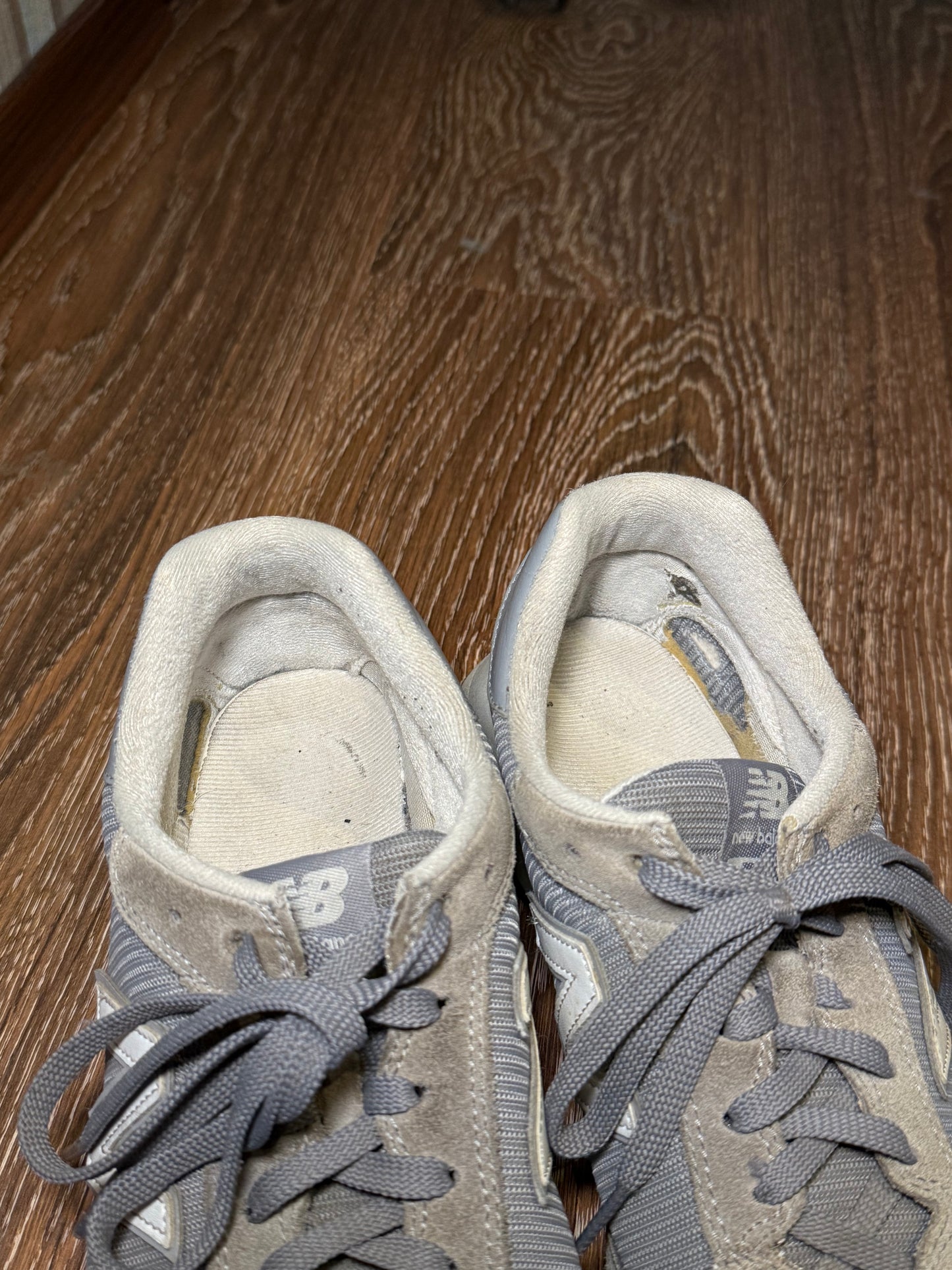 Grey New balance trainers