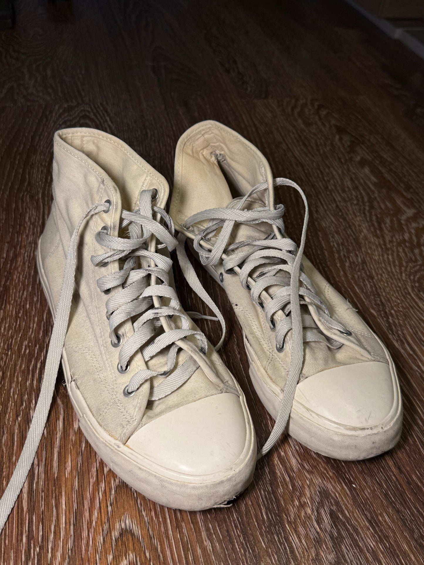 White H&M trainers